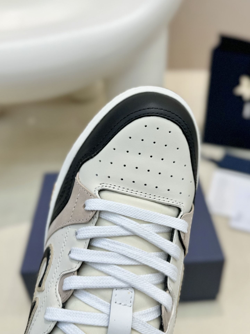 Christian Dior Sneakers